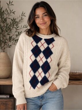 VTG Cambridge Classics by Mervyns 100% Pure New wool sweater- Made in England